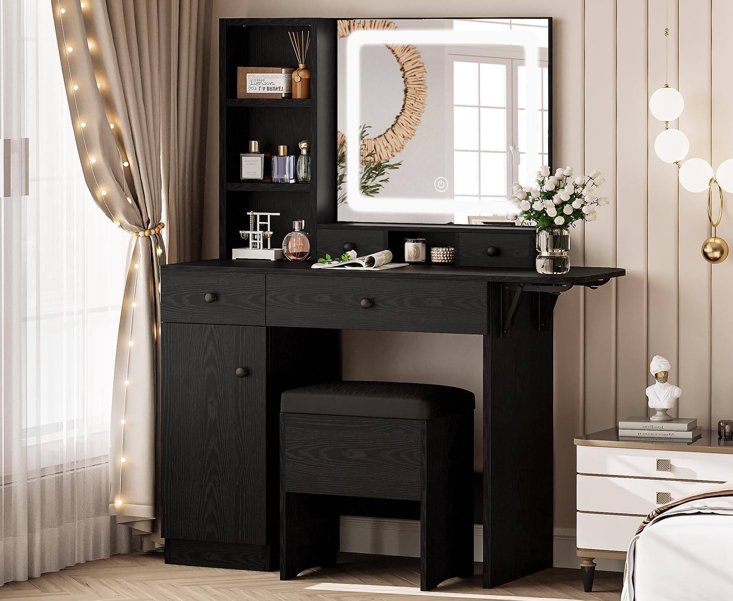 Stylish Bedroom Makeup Table Set
