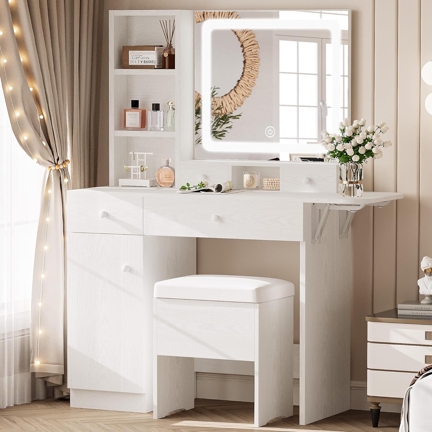 Stylish Bedroom Makeup Table Set