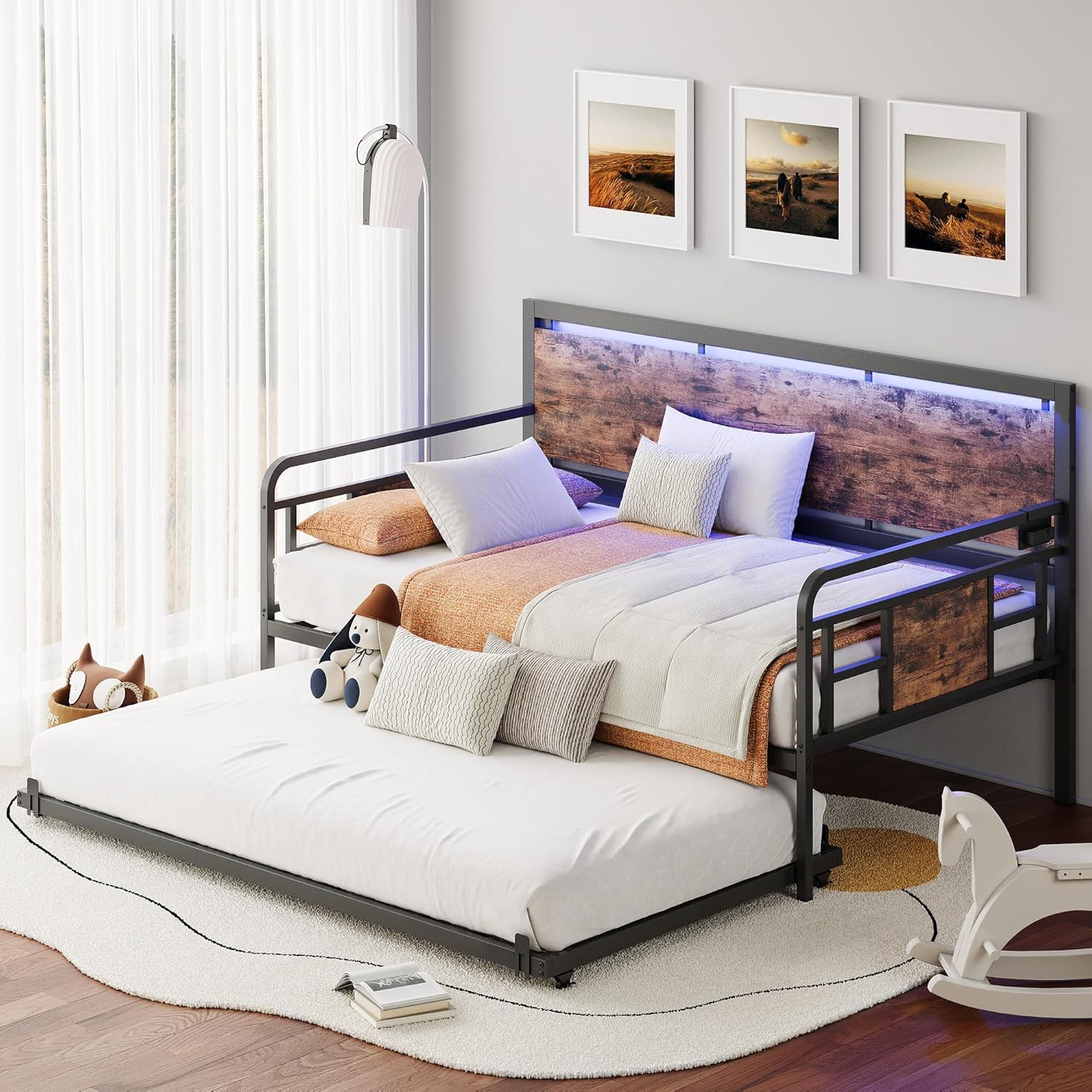 LIKIMIO Retro Pull-Down Sofa Bed