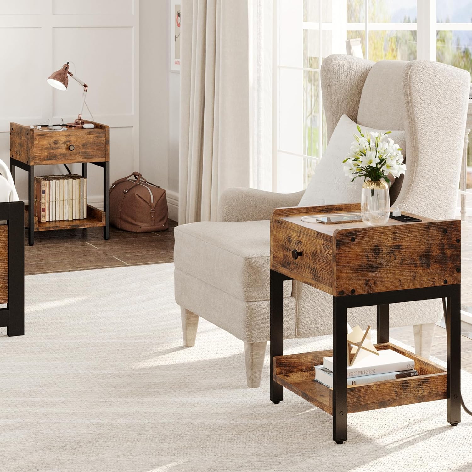 LIKIMIO Retro Charging Nightstand