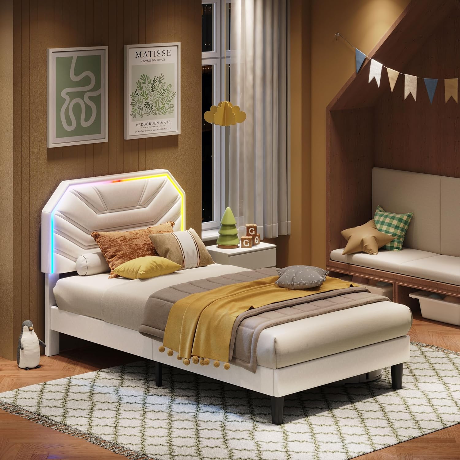 LIKIMIO Starlit Nest Bed